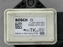 Load image into Gallery viewer, SUSPENSION CONTROL MODULE COMPUTER Honda CR-V 07 08 09 - NW471052