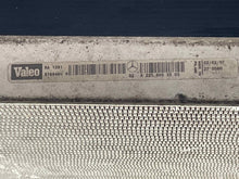 Load image into Gallery viewer, RADIATOR CL550 CL600 CL63 CL65 S350 S400 S450 Cdn S550 S600 S63 07-14 - NW471675