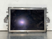 Load image into Gallery viewer, INFO-GPS SCREEN E250 Van E300 E350 E400 E550 E63 16 17 - NW471618
