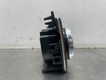 Load image into Gallery viewer, FRONT TEMPERATURE CONTROLS C250 C300 C350 C63 CLS400 CLS63 12-16 - NW472090