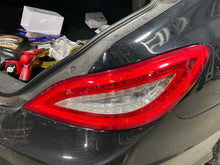Load image into Gallery viewer, TAIL LIGHT LAMP ASSEMBLY CLS550 CLS63 12 13 14 Right - NW472255