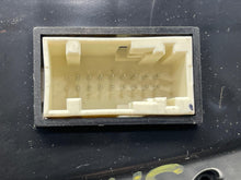 Load image into Gallery viewer, TEMPERATURE CONTROLS Hyundai Genesis 09 10 11 12 13 14 - NW472088