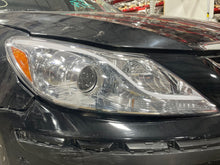Load image into Gallery viewer, Headlight Lamp Assembly Hyundai Genesis 2013 - NW472094