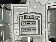 Load image into Gallery viewer, OUTER TAIL LIGHT LAMP Volvo S60 XC60 11 12 13 14 15 Left - NW472723