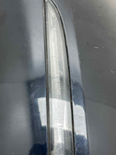 Load image into Gallery viewer, Side View Door Mirror ENVISION 2020 - NW472978