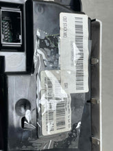 Load image into Gallery viewer, TEMPERATURE CONTROLS Cooper Clubman Countryman 11 12 13 14 - NW473227