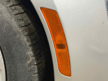 Load image into Gallery viewer, SIDE MARKER LAMP LIGHT ATS CTS Camaro 14-20 Bumper Mounted Right - NW473131