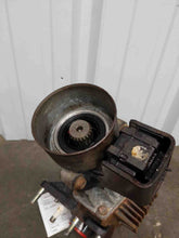Load image into Gallery viewer, TRANSFER CASE Toyota Highlander 08 09 10 11 12 13 - NW473569
