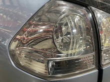 Load image into Gallery viewer, OUTER TAIL LIGHT LAMP Lexus RX330 RX350 04 05 06 07 08 09 Left - NW474064