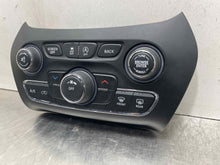 Load image into Gallery viewer, Temperature Controls Jeep Cherokee 2016 - NW473933