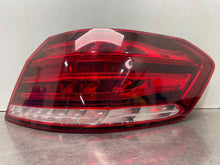 Load image into Gallery viewer, OUTER TAIL LIGHT LAMP E250 Van E250D E300 E350 E400 E550 E63 14-16 Right - NW474481