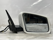 Load image into Gallery viewer, Side View Door Mirror MERCEDES E-CLASS 2014 - NW474599