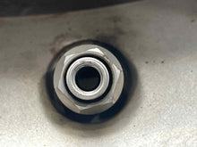 Load image into Gallery viewer, WHEEL RIM RX330 RX350 RX400H 04-09 17x6-1/2 ALLOY - NW475526