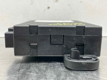 Load image into Gallery viewer, Convertible lift Computer Audi A4 S4 RS4 2003 03 2004 04 2005 05 06 07 08 09 - NW474833