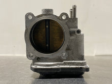 Load image into Gallery viewer, THROTTLE BODY Camry Highlander Rav 4 Avalon 05 06 - 10 - NW475429