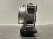 Load image into Gallery viewer, THROTTLE BODY Camry Highlander Rav 4 Avalon 05 06 - 10 - NW475429