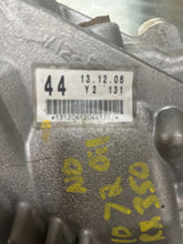 Load image into Gallery viewer, TRANSFER CASE RX350 RX350L Highlander Sienna Venza 2010-2019 - NW475423