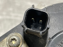 Load image into Gallery viewer, THROTTLE BODY Expedition F150 Navigator F350 Lincoln LT 04 05 06 07 08 09 10 - NW475425
