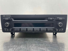 Load image into Gallery viewer, RADIO BMW 128i 135i 323i 328i 335i M3 Z4 08 09 AM FM CD - NW475295