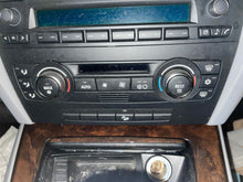 Load image into Gallery viewer, TEMPERATURE CONTROLS BMW 328i 335i 07 08 09 10 - NW475128