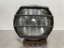 Load image into Gallery viewer, Fog light 00 01 02 03 04 05 06 Right - NW475044