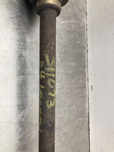 Load image into Gallery viewer, CV AXLE SHAFT Legacy 2000 00 2001 01 02 03 04 Right - NW474783