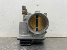 Load image into Gallery viewer, THROTTLE BODY Camry Highlander Rav 4 Avalon 05 06 - 10 - NW475935