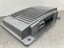 Load image into Gallery viewer, AMPLIFIER Edge Escape Explorer Flex Focus Taurus 12 13 14 15 16 - NW476242