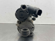 Load image into Gallery viewer, AIR RIDE COMPRESSOR CL550 CL600 CL63 CL65 S350 S400 S450 07-14 - NW476024