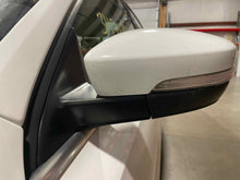 Load image into Gallery viewer, SIDE VIEW DOOR MIRROR Volkswagen Jetta 11 12 13 14 15 16 Left - NW477384