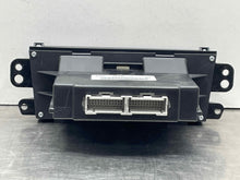 Load image into Gallery viewer, FRONT TEMPERATURE CONTROLS Cadillac STS 2005 05 2006 06 - NW477477