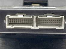 Load image into Gallery viewer, FRONT TEMPERATURE CONTROLS Cadillac STS 2005 05 2006 06 - NW477477