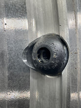 Load image into Gallery viewer, Wheel Rim Cadillac STS 2006 - NW477652