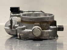 Load image into Gallery viewer, THROTTLE BODY CLK430 CLK500 ML500 SL55 01 - 06 - NW477617