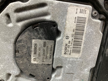 Load image into Gallery viewer, RADIATOR FAN ASSEMBLY Mercedes E350 E500 E55 E280 2005 05 2006 06 07 08 09 - 11 - NW477399