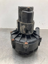 Load image into Gallery viewer, AIR INJECTION PUMP SMOG Mercedes CL500 G500 C320 ML320 98 99 00 01 02 03 04 - 06 - NW477315