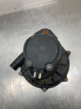 Load image into Gallery viewer, AIR INJECTION PUMP SMOG Mercedes CL500 G500 C320 ML320 98 99 00 01 02 03 04 - 06 - NW477315