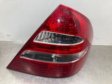 Load image into Gallery viewer, TAIL LIGHT LAMP ASSEMBLY E350 E320 E500 E55 03 04 05 06 Right - NW477621