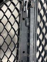 Load image into Gallery viewer, Grille MERCEDES E-CLASS 2014 - NW474630