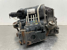 Load image into Gallery viewer, AIR RIDE COMPRESSOR CL550 CL600 CL63 CL65 S350 S400 S450 07-14 - NW477718