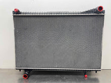 Load image into Gallery viewer, RADIATOR Jaguar XE XF XFR 2016 16 2017 17 2018 18 2019 19 - NW477949