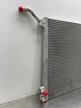 Load image into Gallery viewer, INTERCOOLER Jaguar XE XF XFR Land Rover Velar 16 17 18 19 20 - NW477896