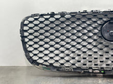Load image into Gallery viewer, Grille Jaguar XF 2017 - NW477876