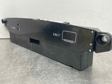 Load image into Gallery viewer, CLOCK Toyota Camry 2004 04 2005 05 2006 06 - NW478265