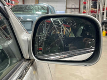 Load image into Gallery viewer, SIDE VIEW MIRROR Toyota Camry 02 03 04 05 06 Right - NW478158