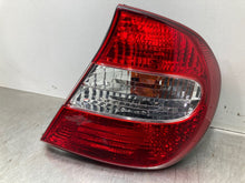 Load image into Gallery viewer, TAIL LIGHT LAMP ASSEMBLY Camry 2002 02 2003 03 2004 04 Right - NW478392