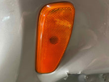 Load image into Gallery viewer, SIDE MARKER LAMP LIGHT Jeep Renegade 15 16 17 18 19 20 Left - NW478551