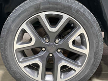 Load image into Gallery viewer, Wheel Rim Jeep Renegade 2018 - NW478727