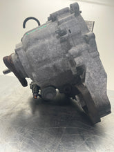 Load image into Gallery viewer, TRANSFER CASE BMW 530xi 528xi 328xi 332xi 2006 06 2007 07 2008 08 09 2010 10 - NW478909