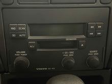 Load image into Gallery viewer, RADIO Volvo V40 S40 2001 01 2002 02 2003 03 2004 04 - NW479460